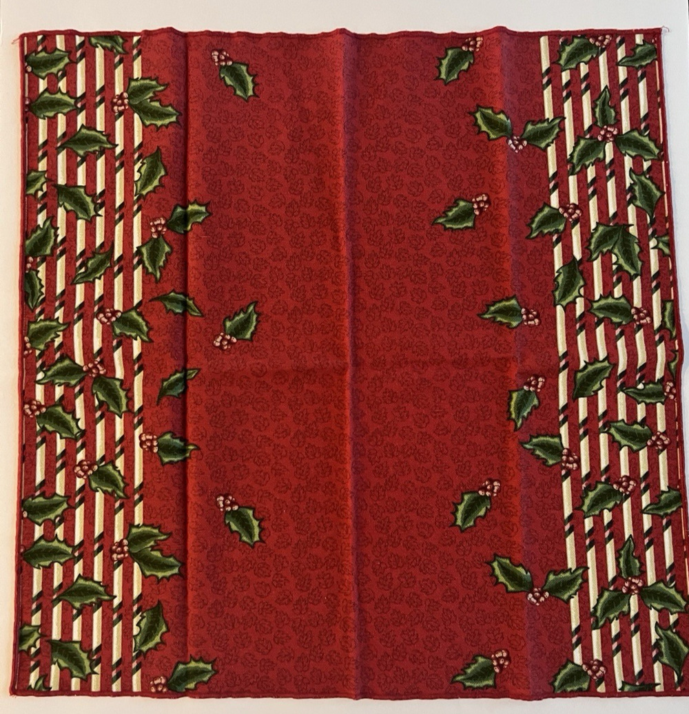 Vintage Christmas Holiday Red Green Holly Berries Cotton Table Napkins Set Of 8